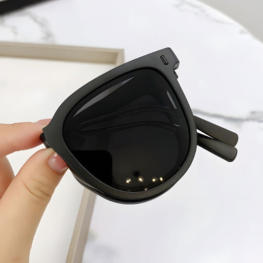 পুরুষ বা মহিলাদের জন্য কোরিয়ান সংস্করণের উচ্চমানের UV সুরক্ষা ভাঁজযোগ্য এবং পোর্টেবল স্টোরেজ সানগ্লাস