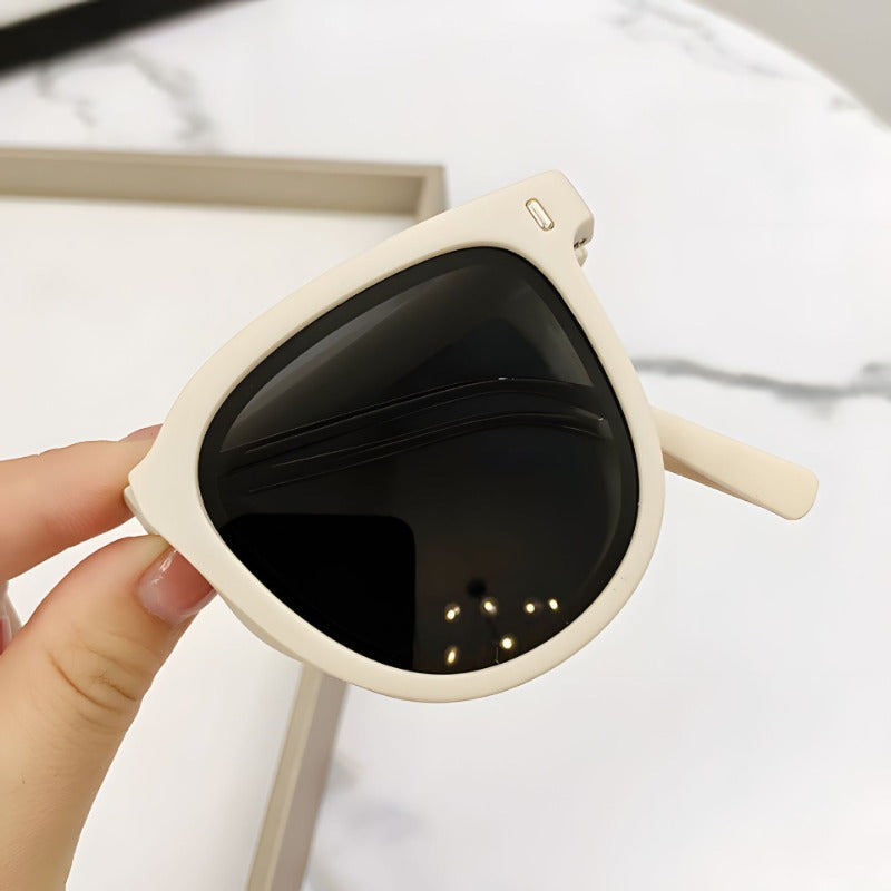 Korean Version High-end UV Protection Foldable and Portable Storage Sunglasses for Men or Women