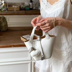 Versatile Bucket Bag, Simple and Trendy Chain Commuting Single-shoulder Crossbody Bag
