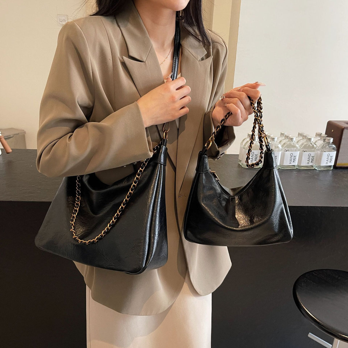 Soft Surface Retro Large-capacity Bag, Women's Single-shoulder Underarm Bag, Commuter Quality Crossbody Bag