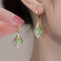 New Angel Tears High-end Ear Hook Design Teardrop-shaped Cat's Eye Stone Earrings for Women