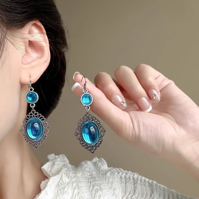 Court-style Heavy Waterdrop Ear Studs, Best-selling Earrings, Exaggerated Feminine Charm, High-end and Affordable Luxury
