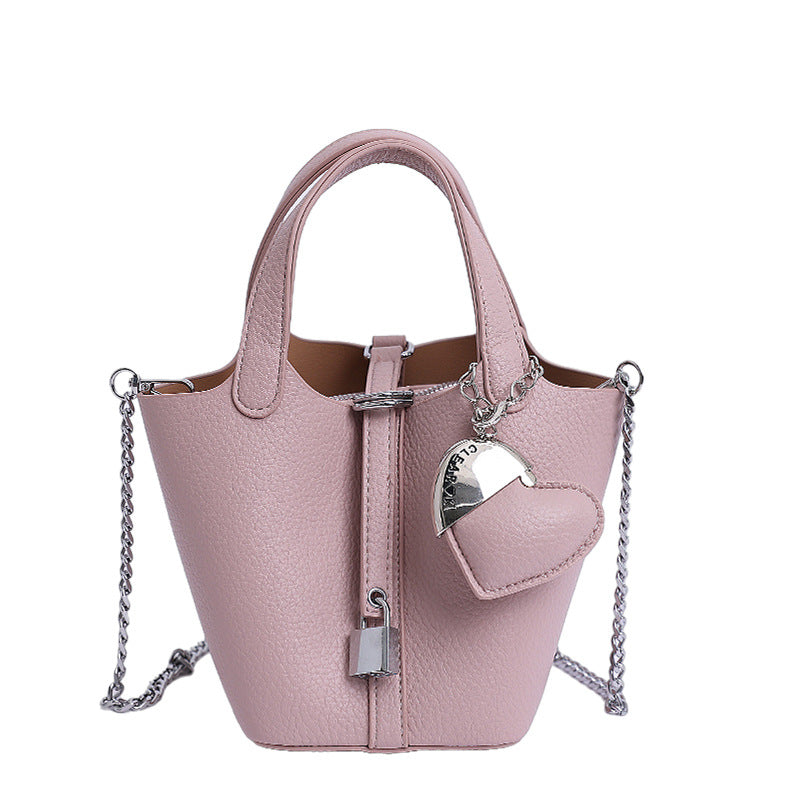 Versatile Bucket Bag, Simple and Trendy Chain Commuting Single-shoulder Crossbody Bag