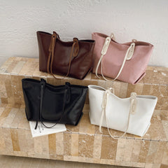 High-end Retro Large-capacity Bag, Fashionable Tote Bag for Women