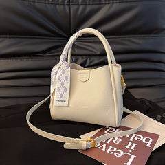 Retro and Simple Handbag, A New High-end Soft Leather Single-shoulder Bucket Bag for Women