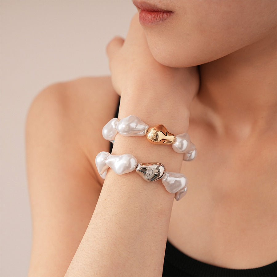 Retro Baroque Imitation Pearl Irregular Geometric Bracelet, French Fashion, Simple and Elegant for Women