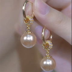 Champagne-colored Pearl Earrings Are High-end, Fashionable and Elegant Earrings