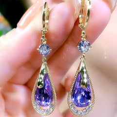 Purple Crystal Teardrop-shaped, Elegant, Exquisite, High-end, Simple, Fashionable and Grand Earrings