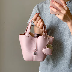Versatile Bucket Bag, Simple and Trendy Chain Commuting Single-shoulder Crossbody Bag